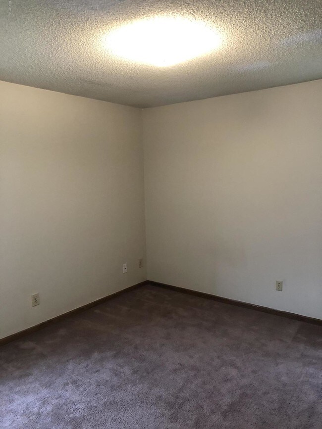 Foto del edificio - 1502 Hooker Rd