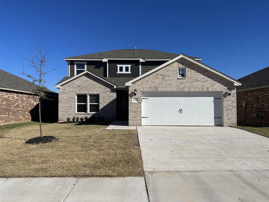 5 br, 2.5 bath House 1705 Amaranth Ln House Rental in El Reno, OK