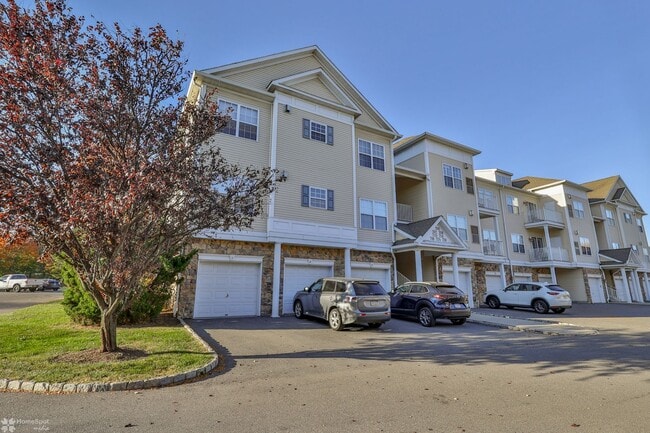 Building Photo - Remodeled Condo With Storage Unit