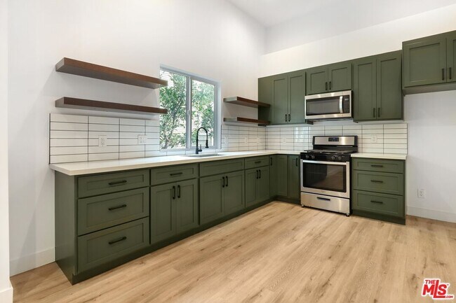 Foto del edificio - 1435 Pleasant Ave