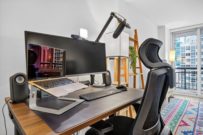 Foto del edificio - 68 W 37th St