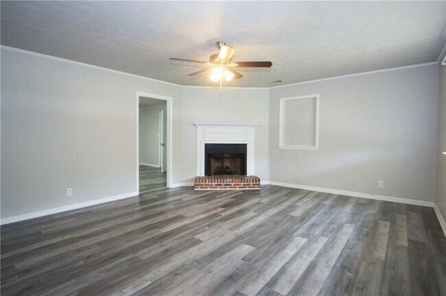 Foto del edificio - 1312 Cooper Rd