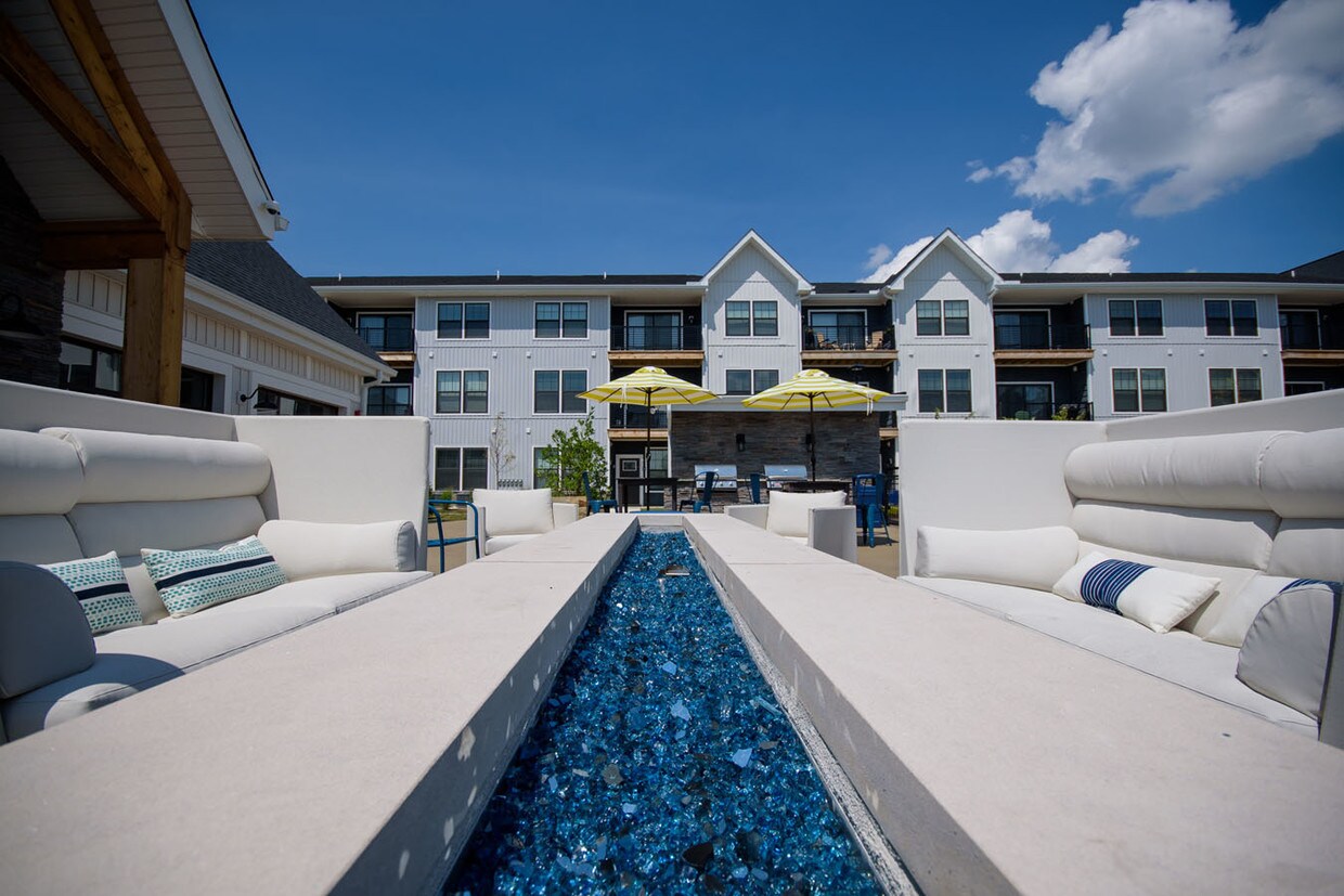 Foto principal - Pointe Hilliard