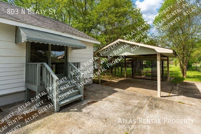 Foto del edificio - 803 N Beaty St