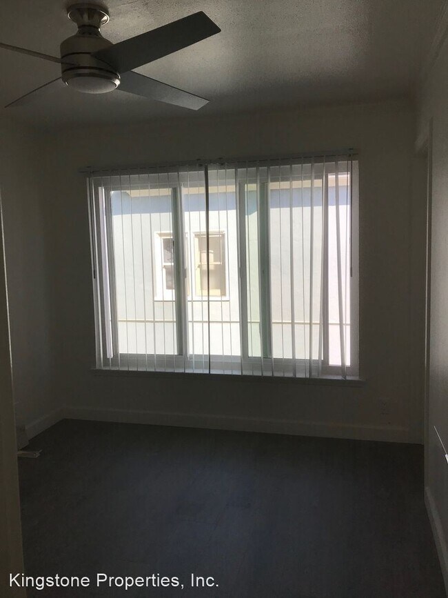 Building Photo - 459 Landfair Ave