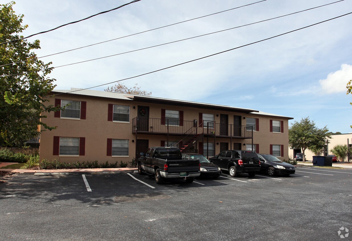 Primary Photo - 5401 Macdill Ave