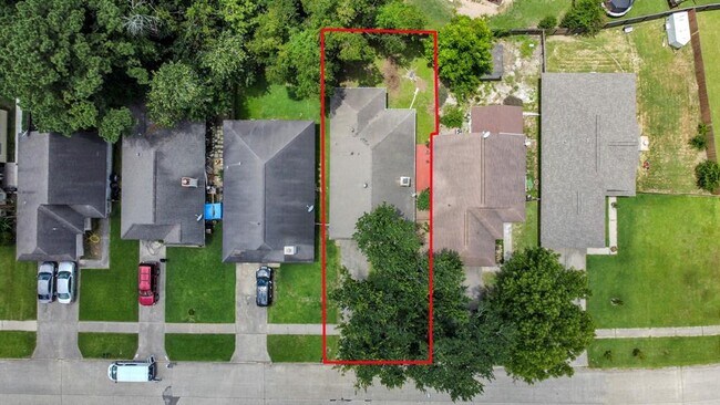 Building Photo - 23603 Prairie Bird Dr