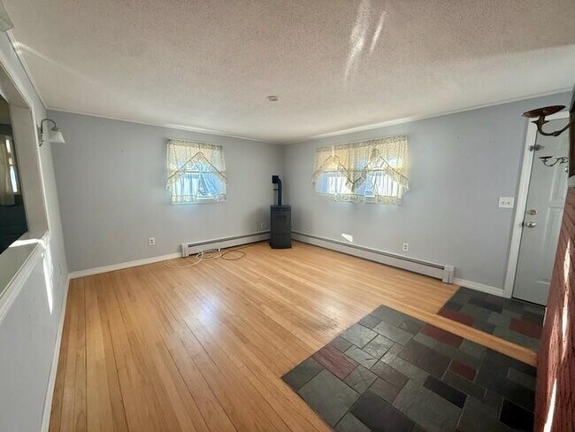 Building Photo - 101 Honeyman Ave