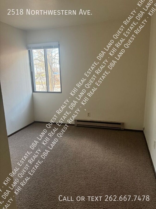 Building Photo - 2518 Northwestern Ave