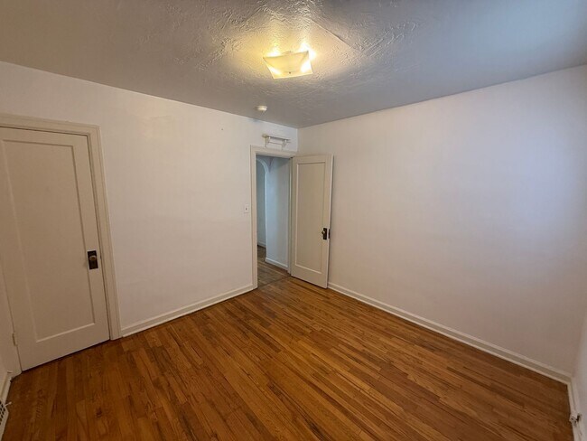 Foto del edificio - 2841 S 2300 E