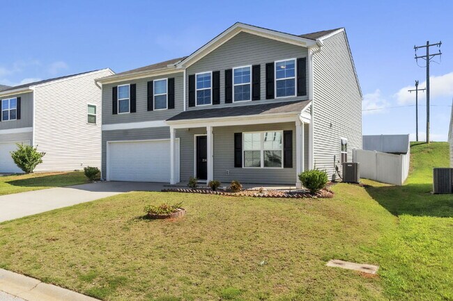 Foto del edificio - Modern 4-Bedroom Home in Butler Knoll – La...