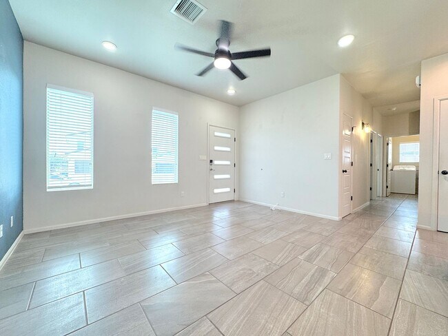Foto del edificio - West El Paso 3bed refrig A/C with Gorgeous...