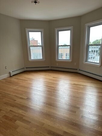 Building Photo - 480 Broadway