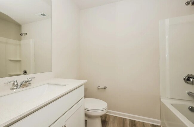 Foto del edificio - 1040 Legacy Ct