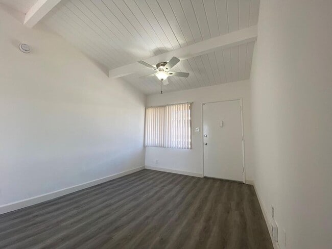 Foto del interior - 11877 Grevillea Avenue,