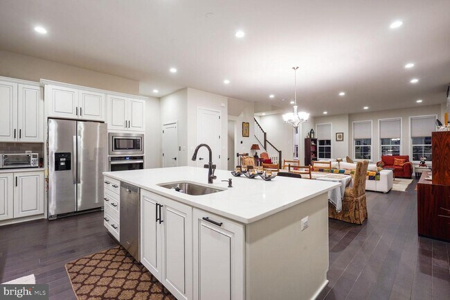 Foto del edificio - 43925 Hurleys Hunt Terrace