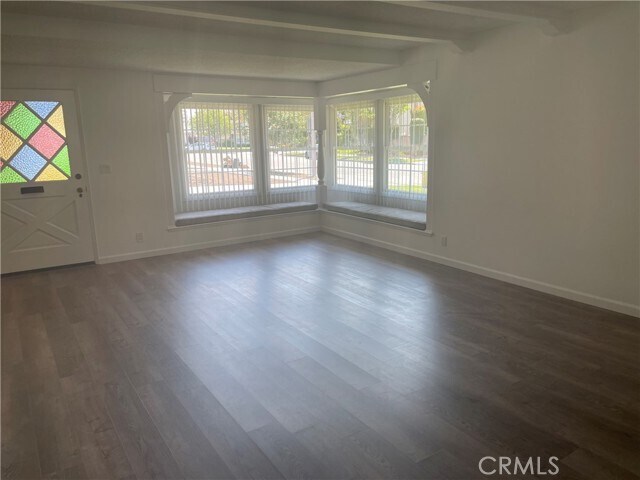 Foto del edificio - 3329 Druid Ln