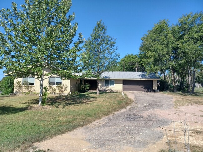 Building Photo - 11158 Circle Dr