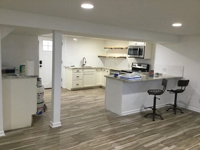 Foto del edificio - 42497 Spinks Ferry Rd