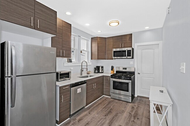 Foto del edificio - 9105 S Racine Ave