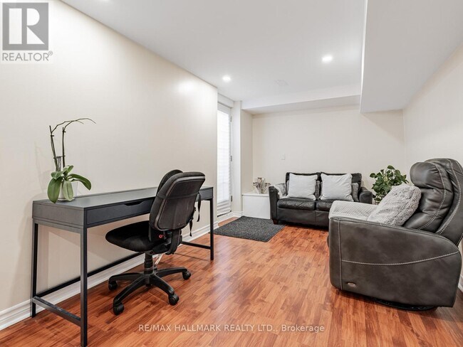 Photo du bâtiment - 2 Michelle Dr