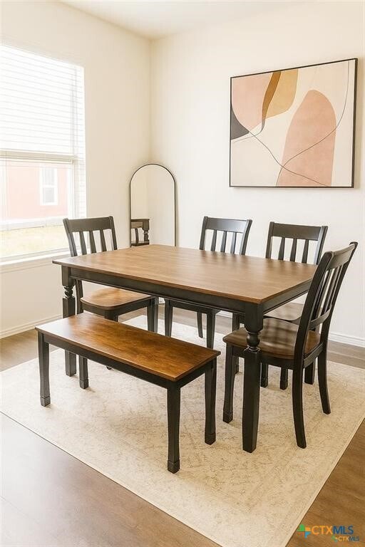 Foto del edificio - 2703 Tara Dr