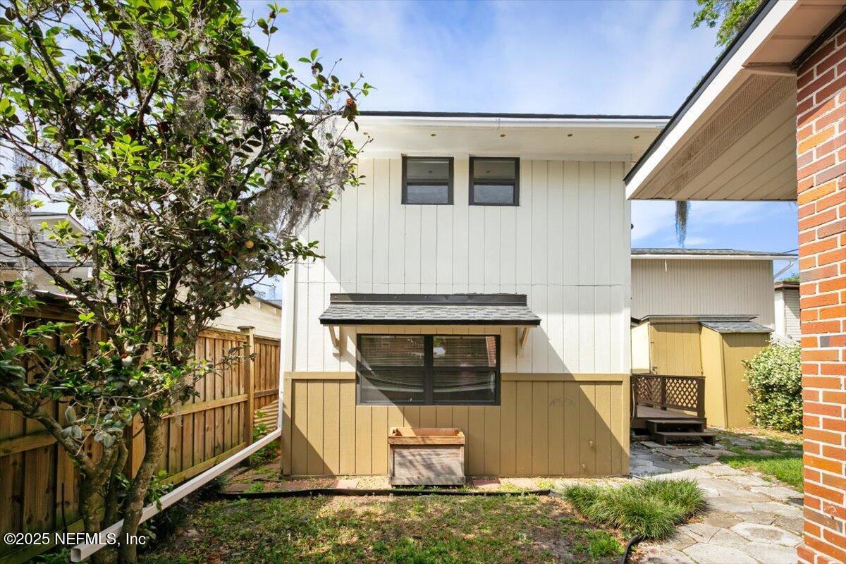 Foto principal - 1514 McDuff Ave S