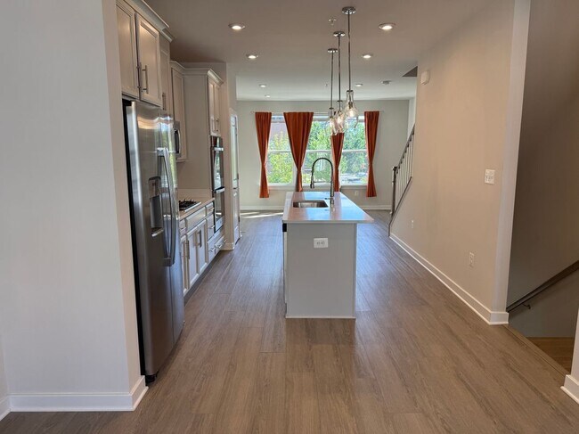Foto del edificio - 2505 Nicholson St