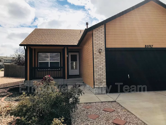Foto del edificio - 8097 Parsonage Ln