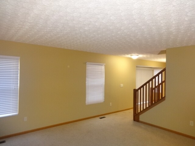 Building Photo - 3752 Fountain Cove Lane