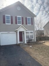 Building Photo - 334 Gregory Ln