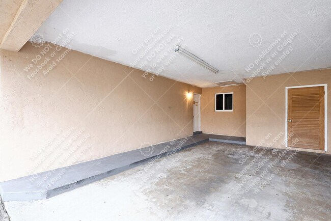 Foto del edificio - 4424 Purdy Ln A