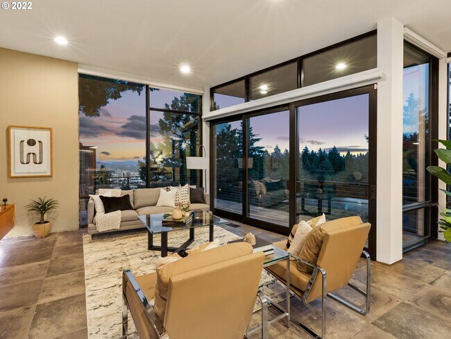 Foto del edificio - 2910 SW Canterbury Ln