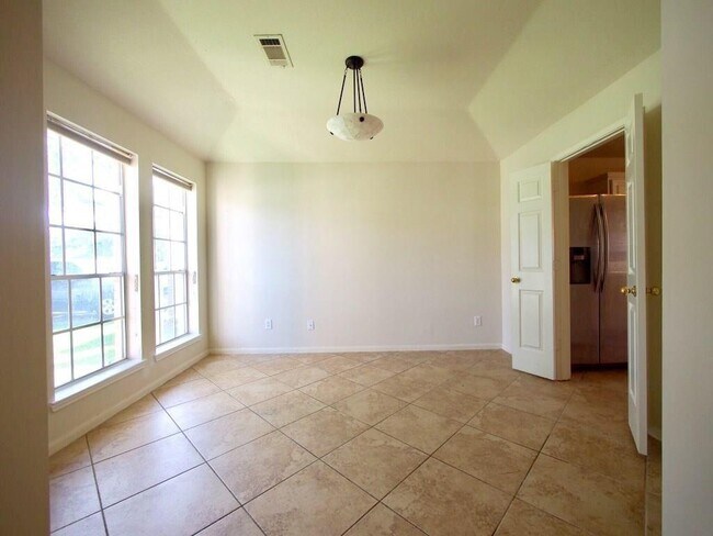 Foto del edificio - 4915 Lochman Ln