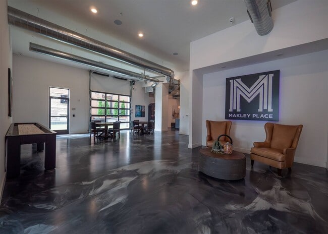 Foto del edificio - Makley Place