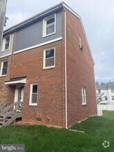 Building Photo - 9166 Canterbury Riding