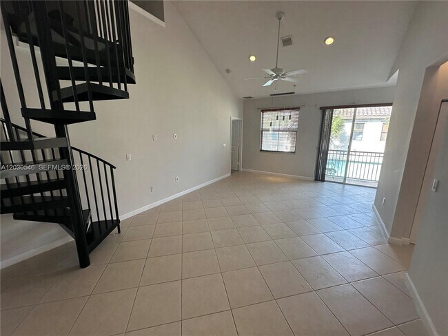 Foto del edificio - 12630 NW 32nd Ct