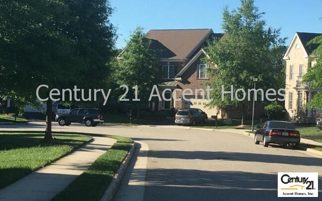 Foto del edificio - 9209 Treasure Oak Ct