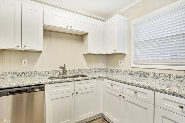Building Photo - 10214 Allen Dr SW