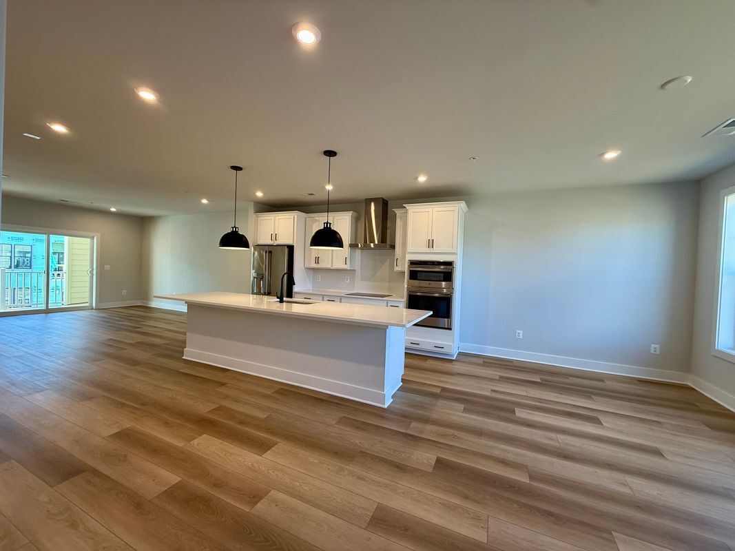 Building Photo - 527 Munson Woods Walk