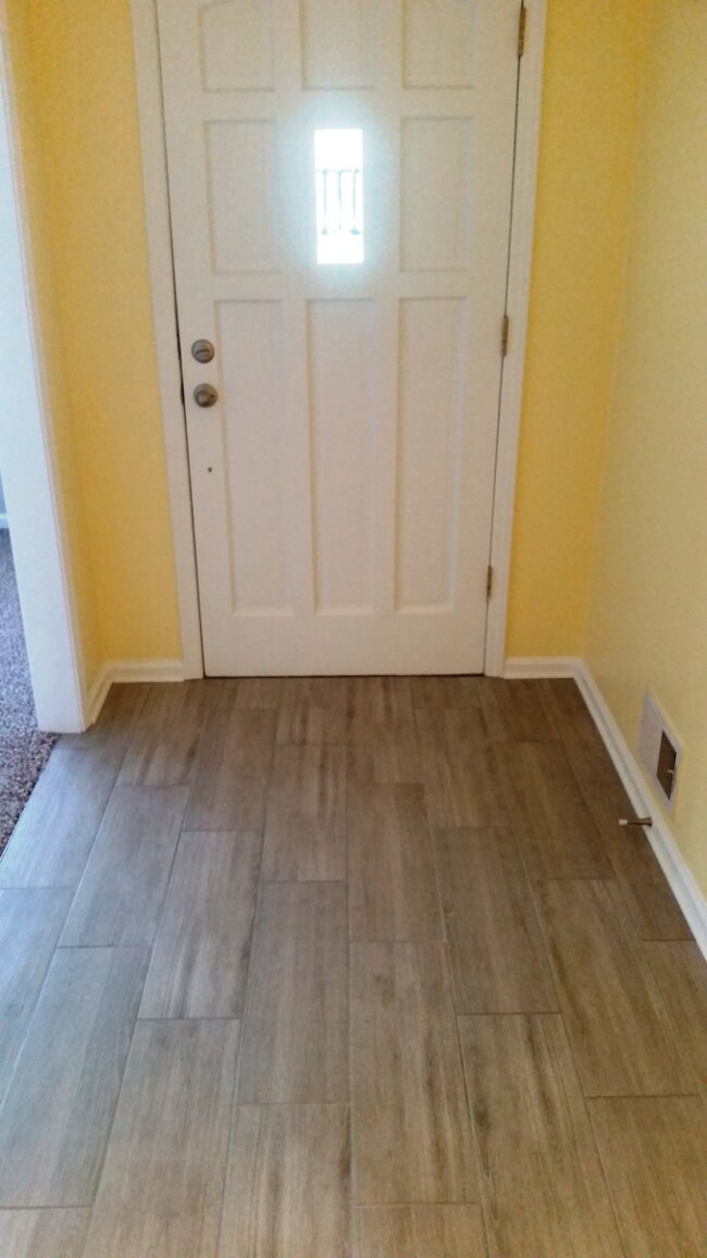 Foto del edificio - 1331 Providence Way