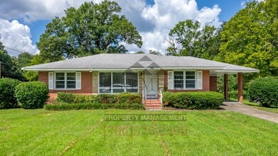 Building Photo - 1819 Rosemary Ln