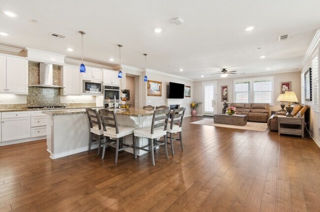 Foto del edificio - 33626 Edge Ln
