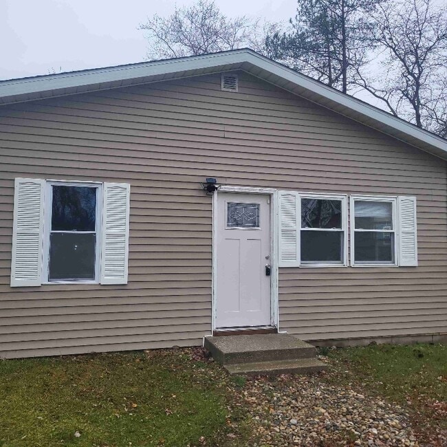 Building Photo - 8231 Indian Trail