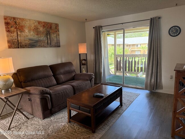 Building Photo - 268 Ulster Ct