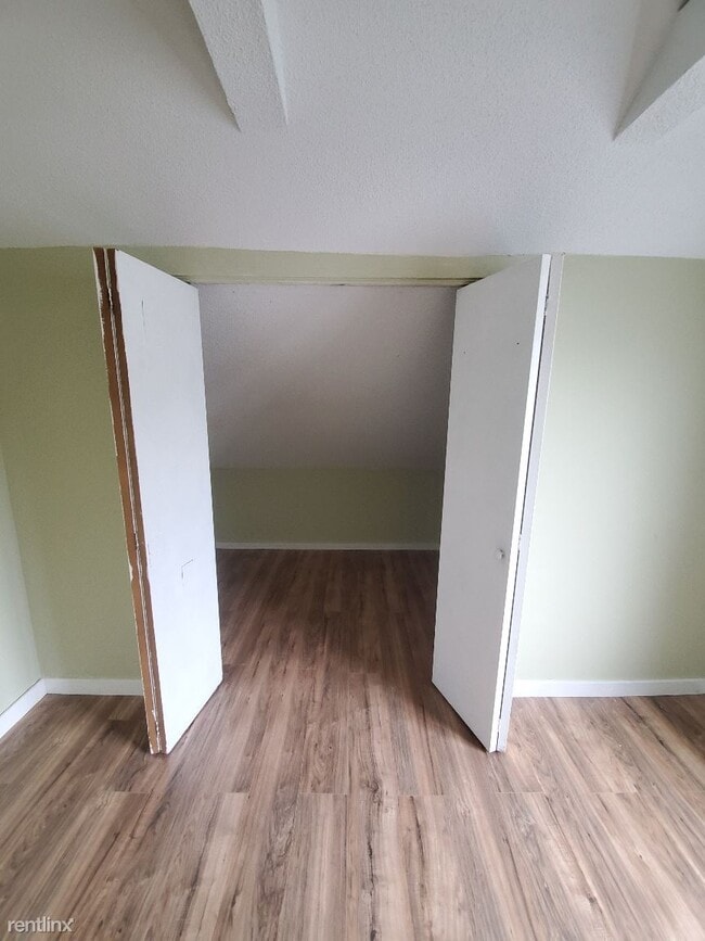 Building Photo - 1 br, 1 bath  - 76 Terrace St Apt B5 B5