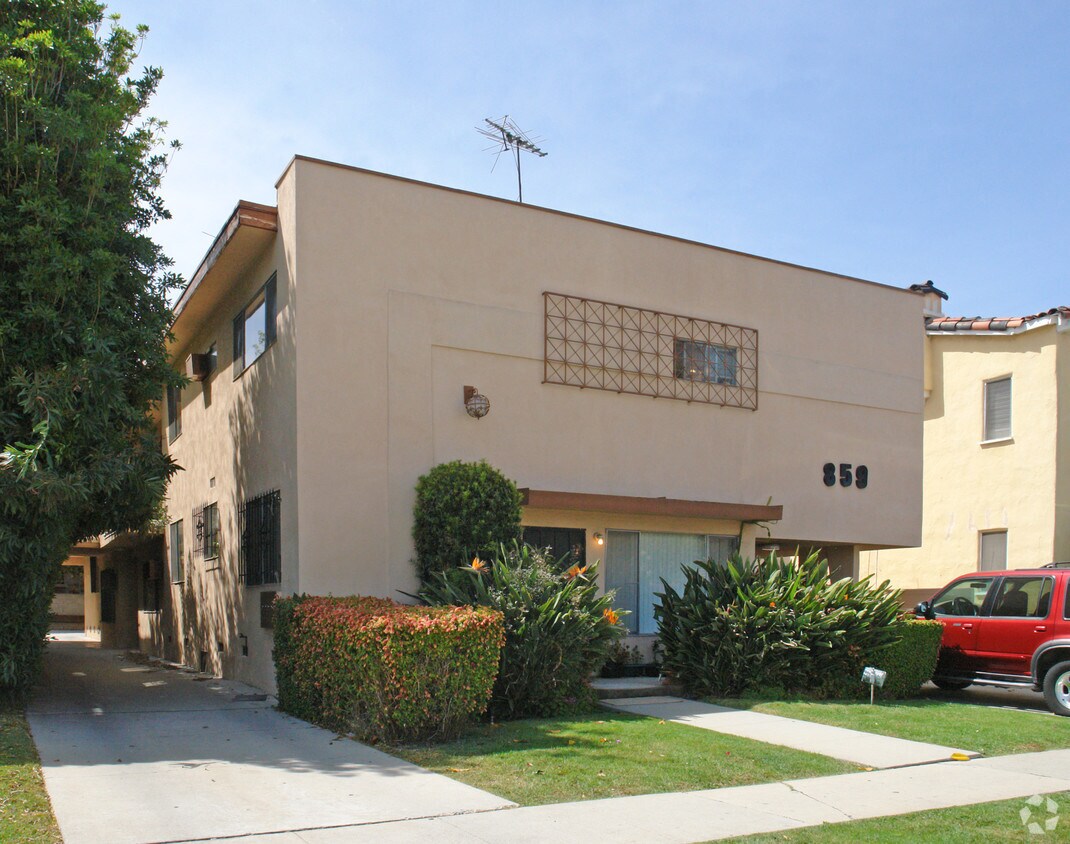Foto principal - 859 S Shenandoah St