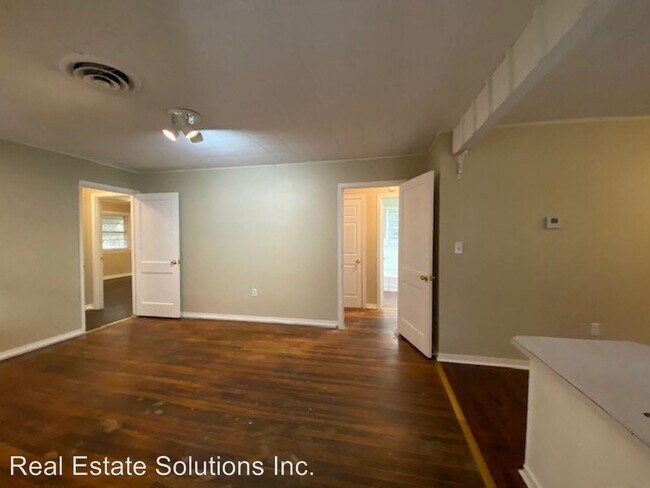 Building Photo - 4 br, 2 bath House - 2643 Pinebrook Dr