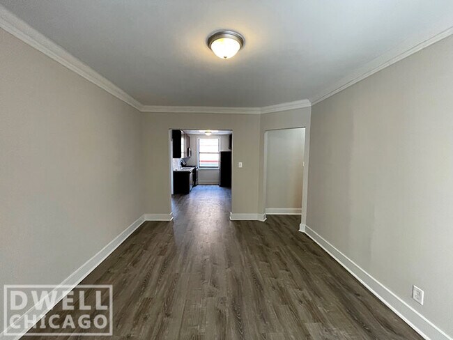 Foto del edificio - 2342 N Spaulding Ave