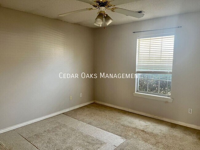 Foto del edificio - 503 Amy Ave